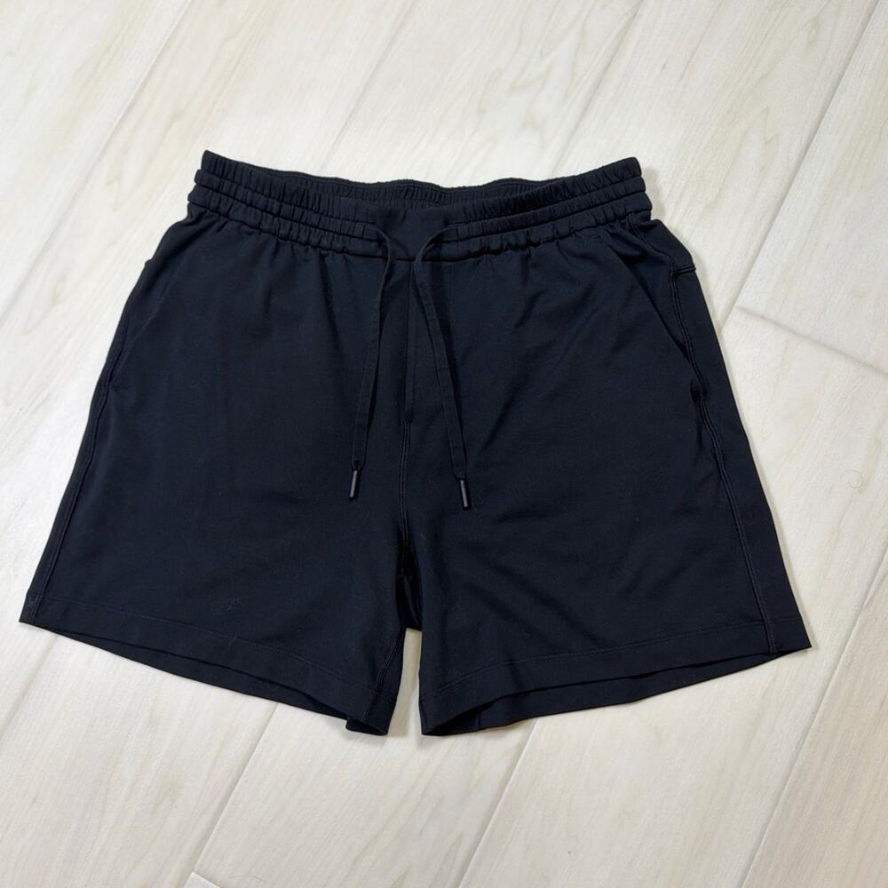 Lululemon Men Soft Jersey Short 5" Inseam Black Lounge Athletic Workout Size M